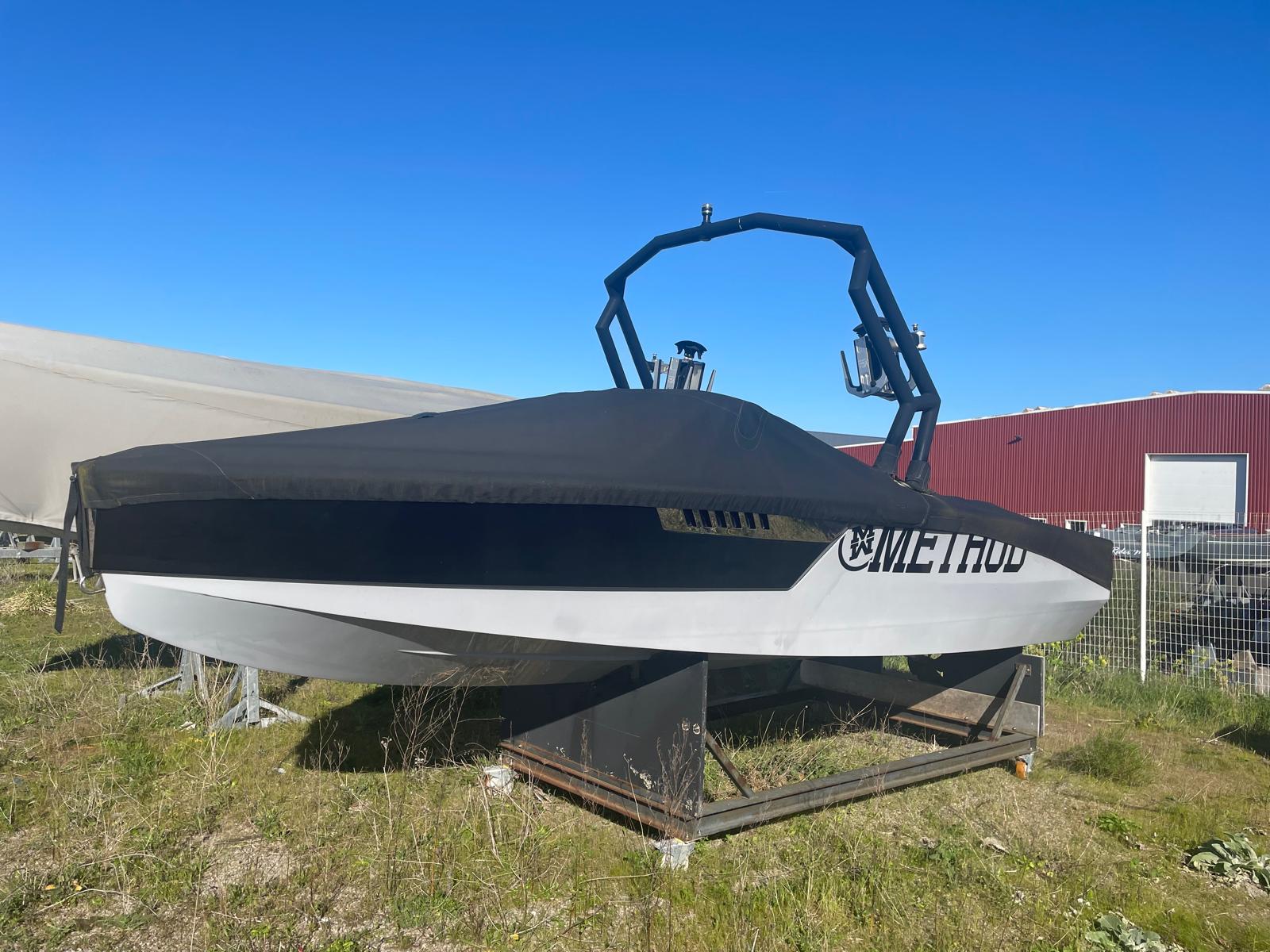 Verse vangst: Method Boats, Jacuzzi's, Ankers en Icemakers