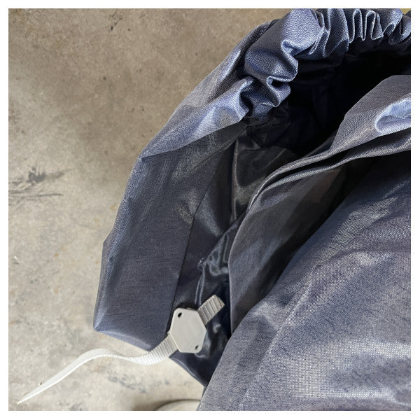 Sessa Marine Key Largo 25 Soft Top cover i blå