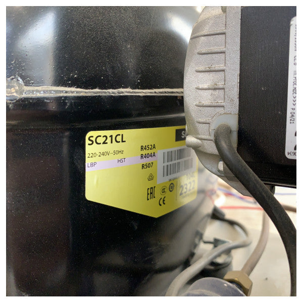 Stainless steel compressor freezer 58 x 66 x 190 cm