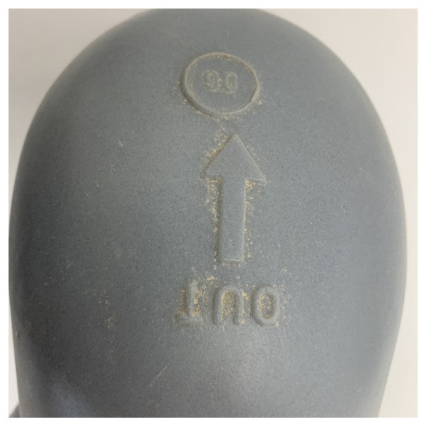 Vetus LT90 90 mm:n hanhenkaulainen pakoputken ulostuloaukko