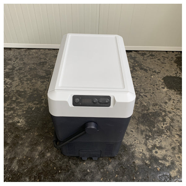 Dometic CFF18 Caja frigorífica de compresor de 18 L refrigerada 12/24/230 V - 97000133105
