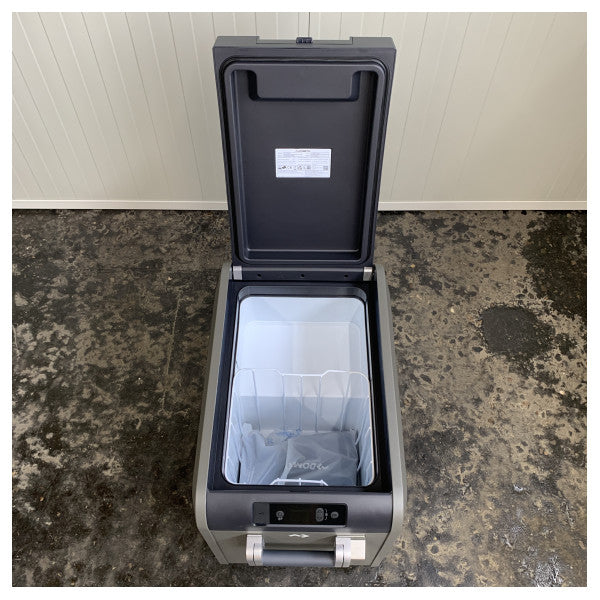 Dometic CFX5 25 25L Охладителна кутия с компресорно охлаждане 12/24/230V - 97000050759