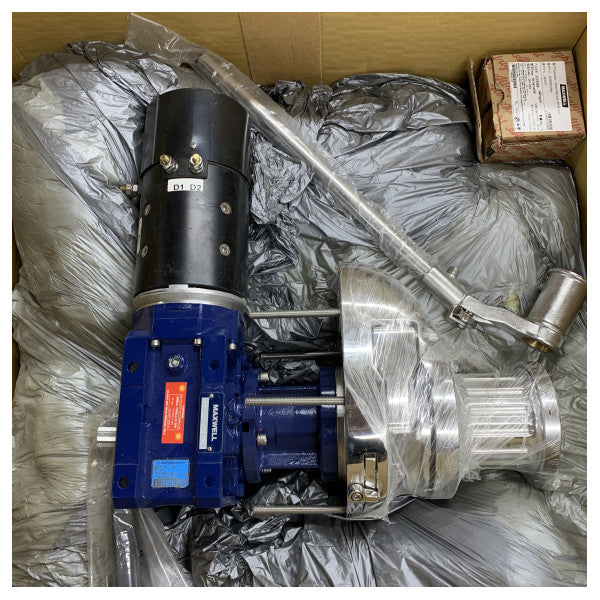 Vetus P104968 - Maxwell Windlass RC12-HD 12mm 24V 2000W 100TDC CW with Drum