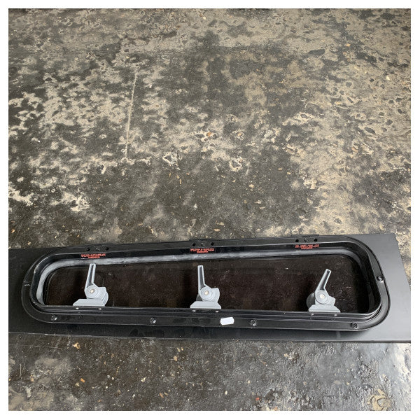 Lewmar 30282600 Trimports Aft Bb Panel Fiss ta’ Tieqa tal-Yacht