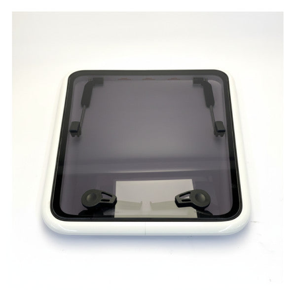 Lewmarin matalaprofiilinen luukku 658 x 629 mm - valkoinen kehys, harmaa akryyli - 30252100