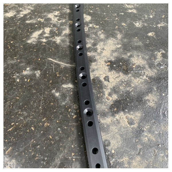 Lewmar Size 3 DP rail de foc 1,8 m courbe - RH560 HR4M - 29373442BK