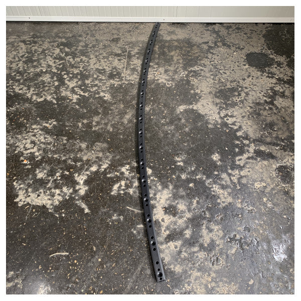 Lewmar Size 3 DP rail de foc 1,8 m courbe - RH560 HR4M - 29373442BK