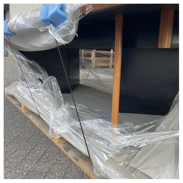 Великий морський червоний стіл 325 см з міцною чорною рамою та дерев'яними ніжками для кораблів