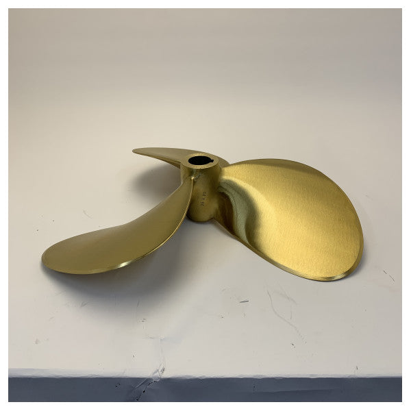 Michigan Propellers 3-Blade Brass Propeller GL352 R25x20 RH45 - 668408