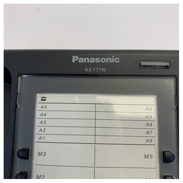 Panasonic KX-T7710NE-B kablet analog skrivebordstelefon