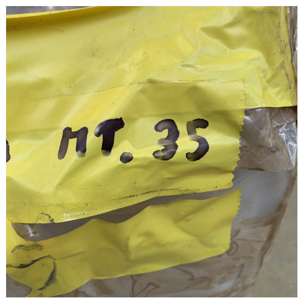 Alcantara 1150 Tugas Marine-Grade Upholstery Fabric 35M - Durable, résistant à l'eau et flexible � 35 Meters