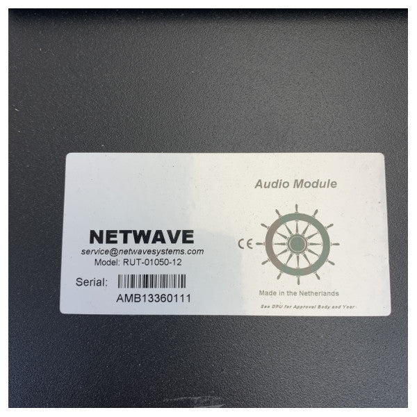 Netwave RUT-01050-12 Boîtier de distribution d'interface audio marine sur rail DIN - utilisé