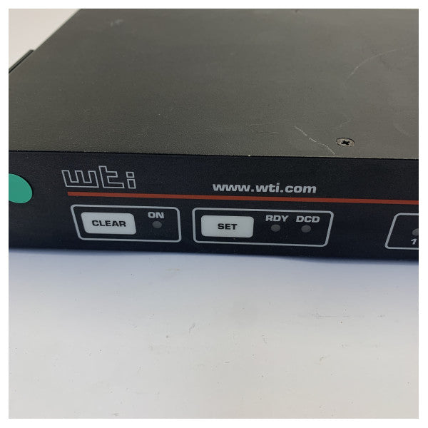 APS-8M Asynkron portbryter seriekonsollserver - 8-ports nettverk - brukt