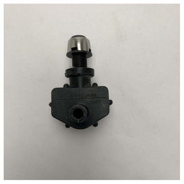 Pトラップ付きAttwoodボート燃料ブリーザー1680