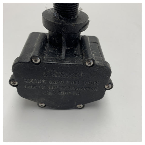 Pトラップ付きAttwoodボート燃料ブリーザー1680