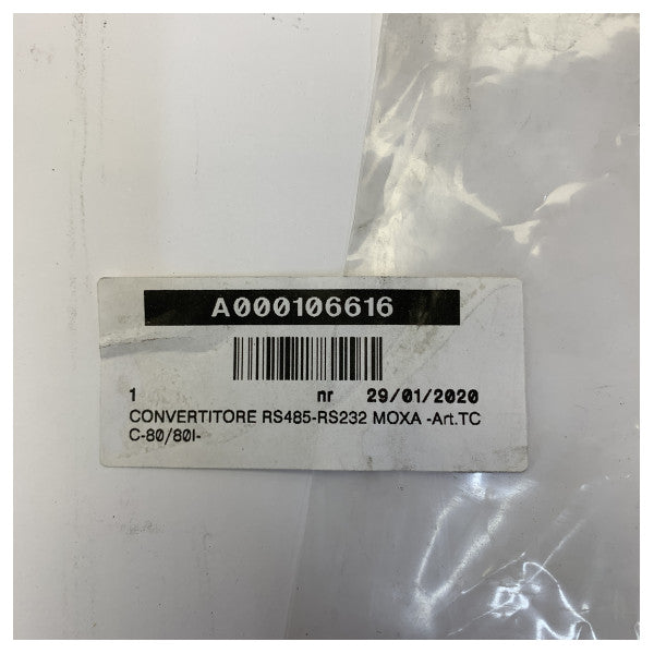 Convertitore seriale Moxa TCC-80/80I da RS-232 a RS-422/485 - alimentato dalla porta