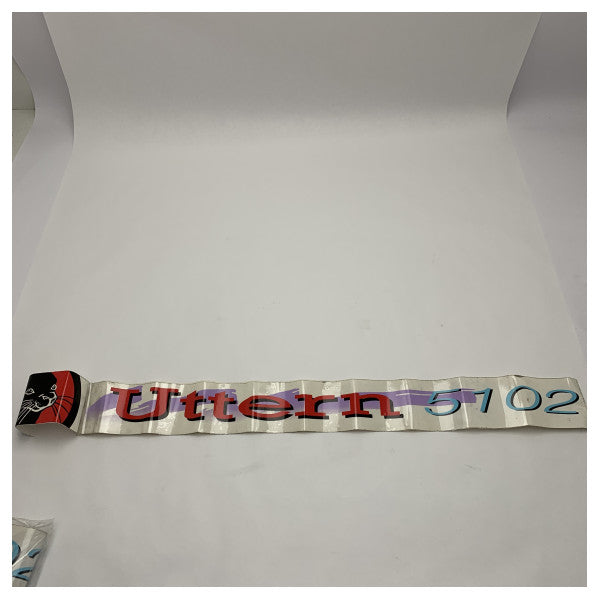 Uttern 5102-4 Värilogo-setti alkuperäisellä tyypillä ja logolla