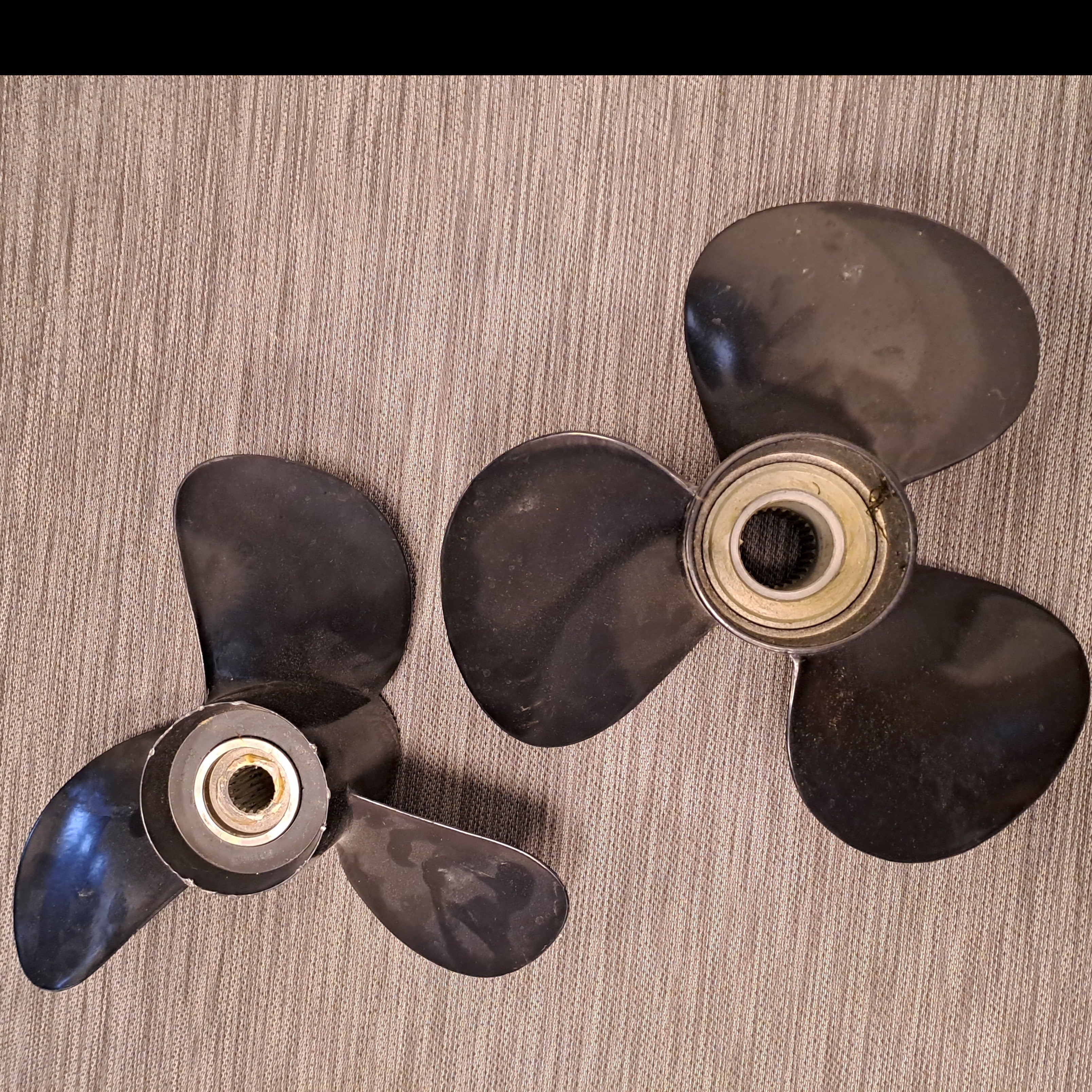 Комплект алюмінієвих гребних гвинтів Volvo Penta A6 duo-prop - 854769