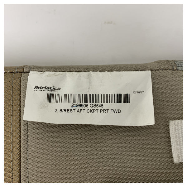 وسادة ظهر Quicksilver Active 645 في الجزء الخلفي من الكوكتيل على الجانب الأيسر - 2198906