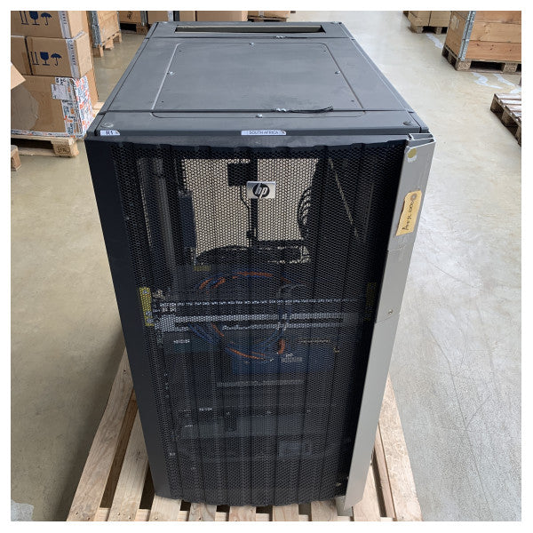 HP 10622 G2 Series Server Rack Cabinet with Lockable Ventilated Door