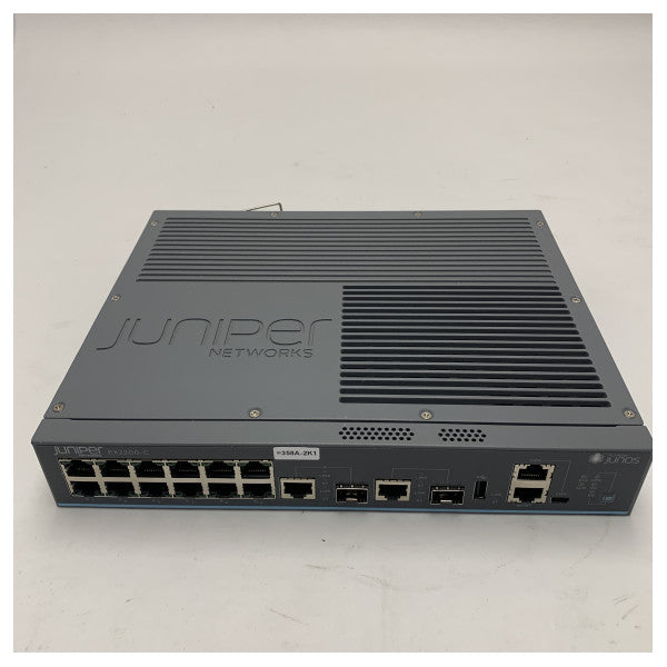 محول إيثرنت جيجابت بدون مروحة Juniper EX2200-C بـ 12 منفذ