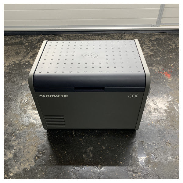 Dometic CFX5 55 ثلاجة ومجمِّد ضاغط محمولة - مبرد 55 لتر