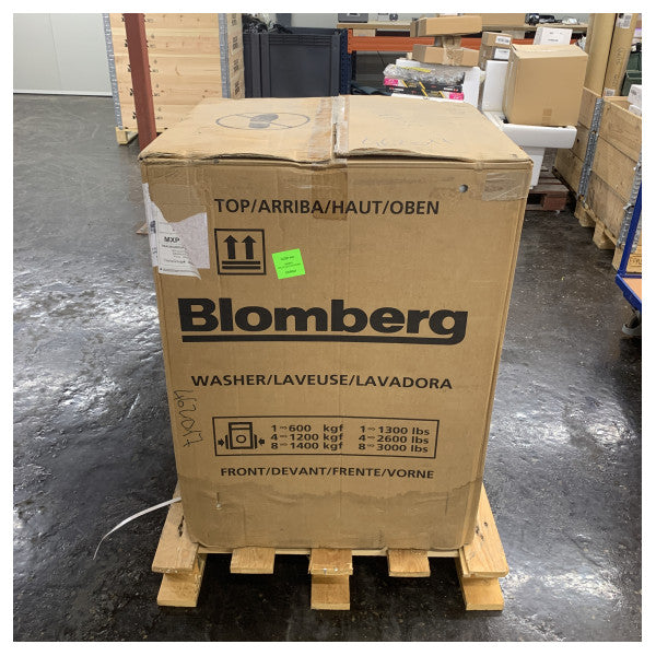 Blomberg WM72200W Front Load Washing Machine - 60 Hz