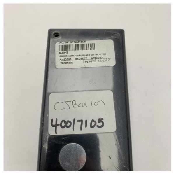 Wytrzymała czarna obudowa AC/DC S20-B 130x70x44mm do ochrony elektroniki morskiej