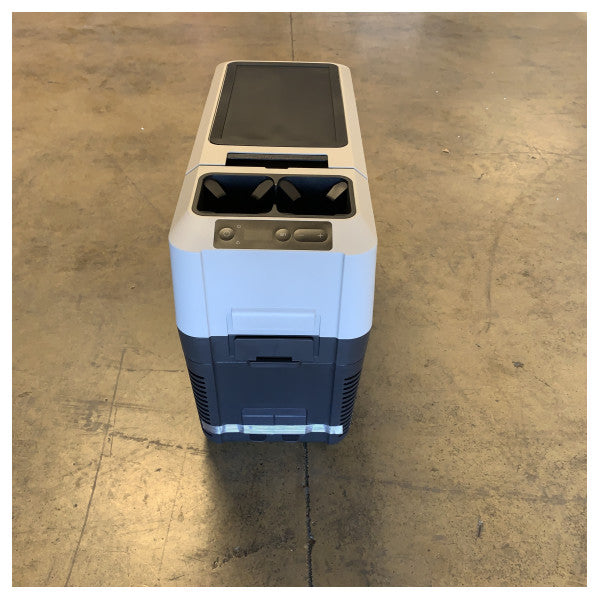 Dometic CFF12 Compresseur Portable Boîte de Refroidissement 13L - Économe en Énergie, Silencieux, Compact pour Bateau et Utilisation en Plein Air