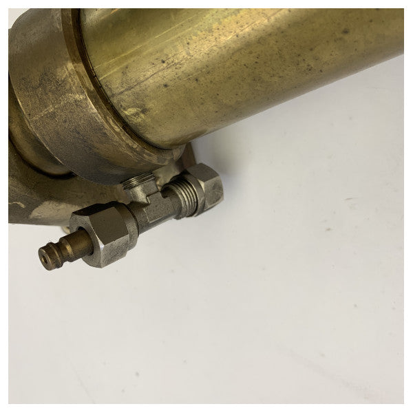 Vetus MTC17510 hydraulisk styrecylinder 225 mm - 1717 Nm - 356 cm3