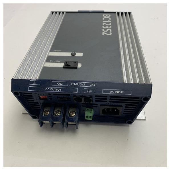 Vetus BC12352 12V - 35A 2-έξοδος αυτόματος φορτιστής μπαταρίας