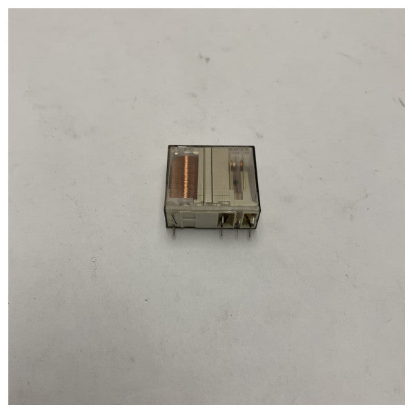 TE Connectivity 12V DCマリンリレー12A - 海上用途向けのコンパクトで耐久性のある電気スイッチ