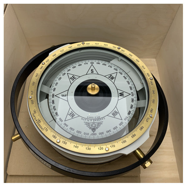 Cassens i Plath tip 11 magnetska ležaj i refleksni kompas