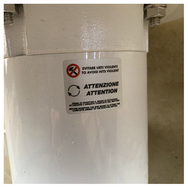 Центробежен вентилатор CEM BLC023 бял 2220 М3/ч - 24V