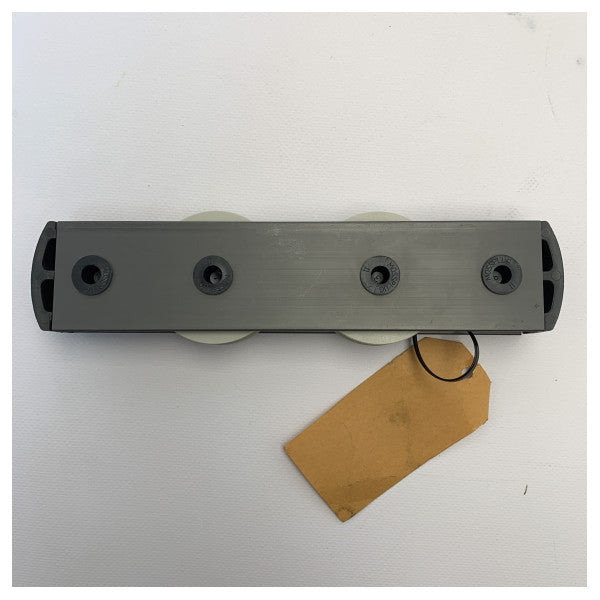 Lewmar 60 mm dubbel arkhållare 14 mm - 29139112BK