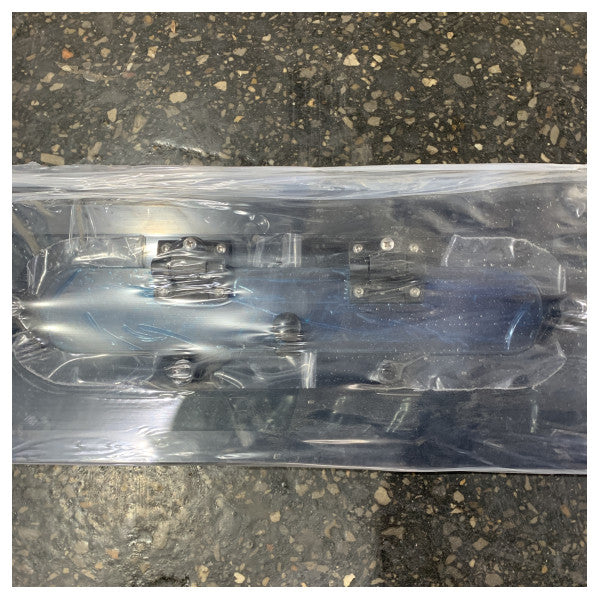 Bateau à moteur ouvert Fjord Trend Marine 52 montage latéral en verre pour insertion de coque côté tribord - TBF0565