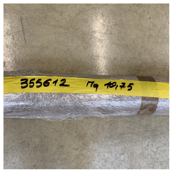 Kestävä merinahkatuote kestää suolavettä ja sääolosuhteita Hopea