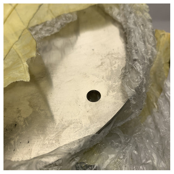 قاعدة طاولة قمرة القيادة F550 من الفولاذ المقاوم للصدأ من Ferretti F550 قاعدة قمرة القيادة 680 × 130 مم - 358744