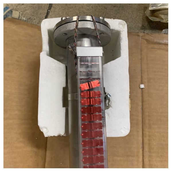 VEKA Visual Floater 23024/PN16 Edelstahl-Füllstandsanzeiger für Tanks und Rohrleitungen in Marinequalität