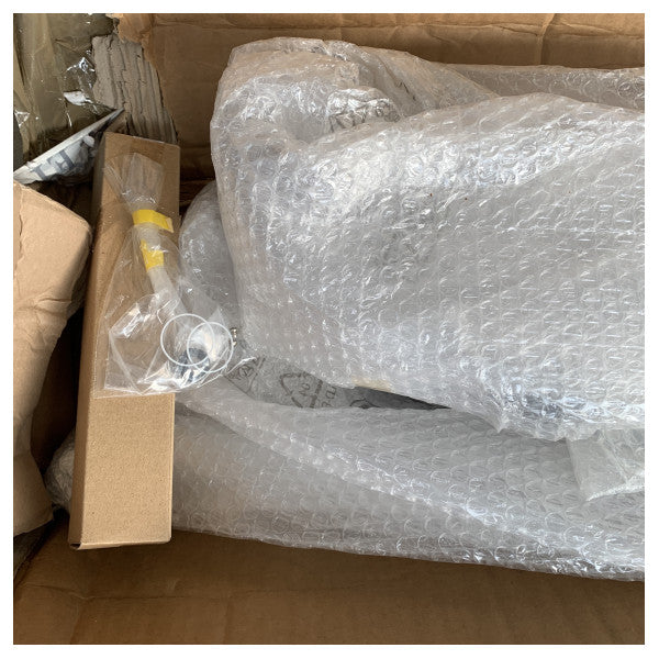 Elka série 70 em aço inoxidável com duche de pavimento amovível e dobrável