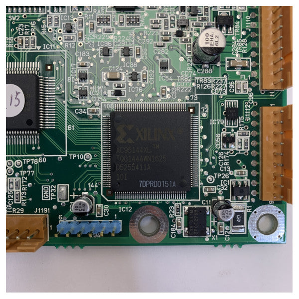 Unidad de Control del Transmisor Receptor de Radar Marítimo JRC - CMC1205G