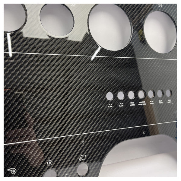 Original Riva instrumentbræt i sort kulfiber til motorinstrumenter og 12-tommer plotter - 407325