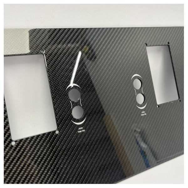 Оригинален панел на таблото на Riva Ribelle 66 от черен карбон за моторни инструменти - 414467