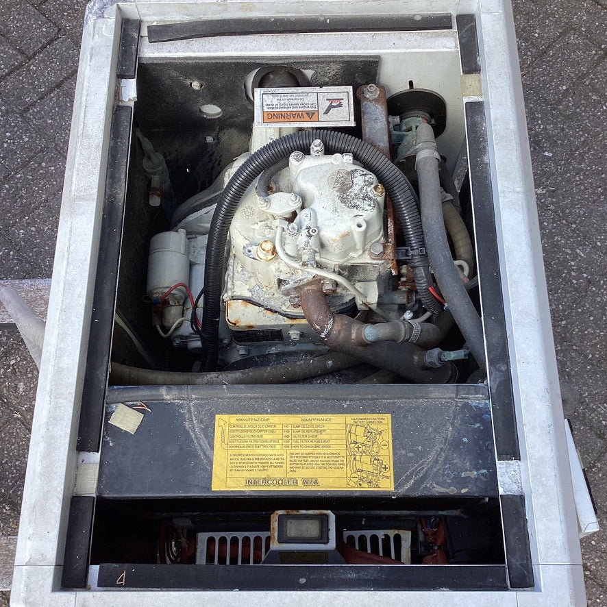 Mase IS 6.0 5.7 kW deniz dizel jeneratörü 60Hz (ABD)