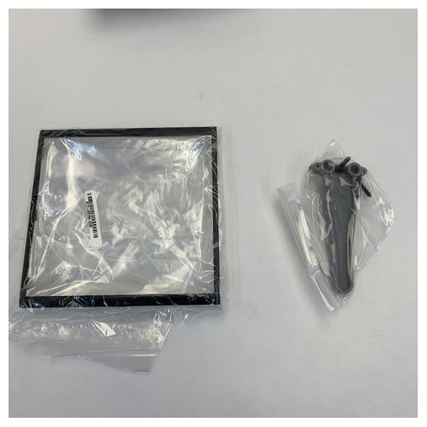 Simrad IS42 NMEA2000 multifunctional NMEA2000 display - 000-13286-001