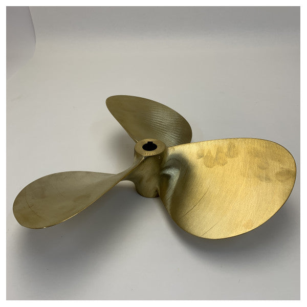 Ветус P3B16X12R Пропелер 3-лопатевий 16 x 12 дюймів правий