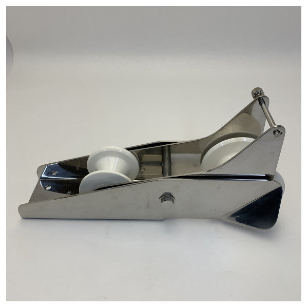 Maxwell P104331 Hinged Anchor Bowroller for 13 mm Chain