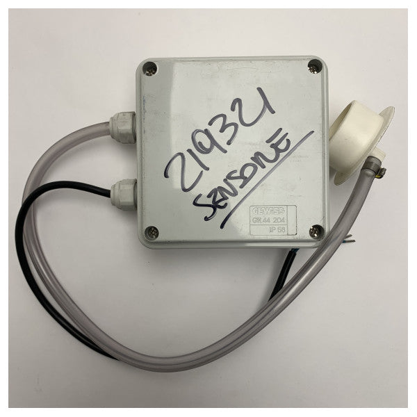 Marine Level On/Off Sensor IP56 - Durable Liquid Level Detector for Ships and Yachts.