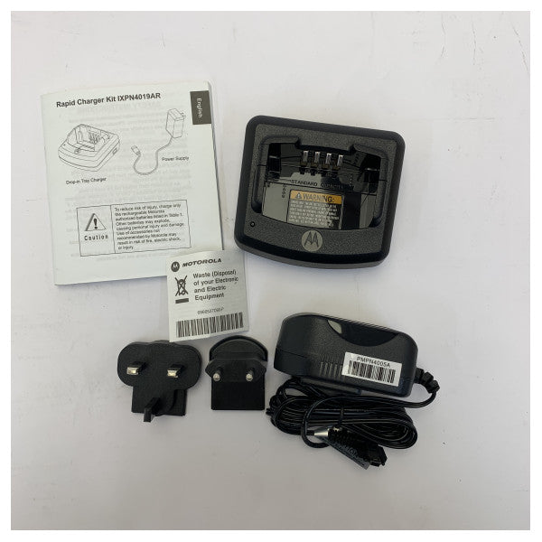 Motorola XTNi Yksittäinen Laturi IXPN4019 - Radiolaturisarja PMPN4004CA:lla