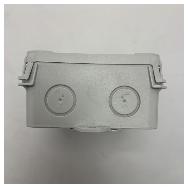 Autotronics Marine Grade Input/Output Monitor BN-304 - Électronique maritime durable et résistante à la corrosion